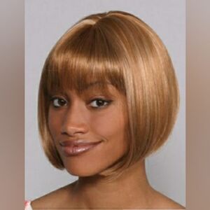 Paula Young Melinda Wig Silver Gray & Styroform Styling Head